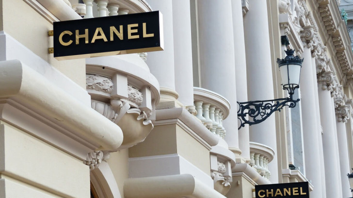 Coco Chanel: “Oblékejte se tak, jako by to bylo naposled,” řekla žena, co změnila módní svět Coco Chanel: “Oblékejte se tak, jako by to bylo naposled,” řekla žena, co změnila módní svět